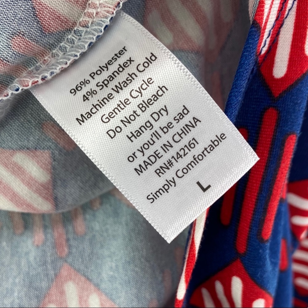 NET LuLaRoe Americana Randy T - Picture 5 of 5